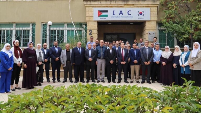 العجلوني خلال لقائه أعضاء الهيئة التدريسية الجدد، الكفاءة والنزاهة والشفافية هي معيار اختياركم للإلتحاق بجامعة البلقاء التطبيقية