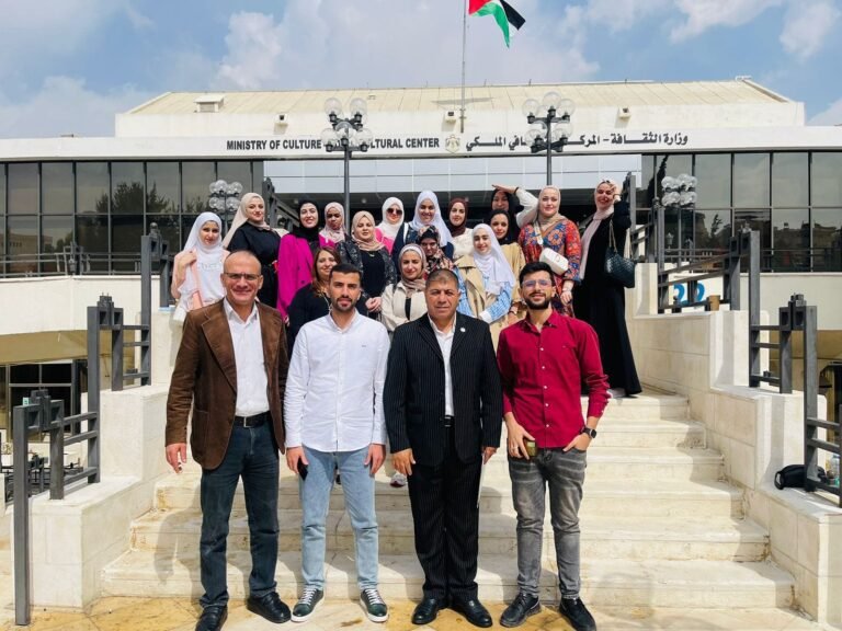 كلية العلوم التربوية في جامعة جدارا تشارك في اليوم العلمي للجمعية الأردنية لعلم النفس