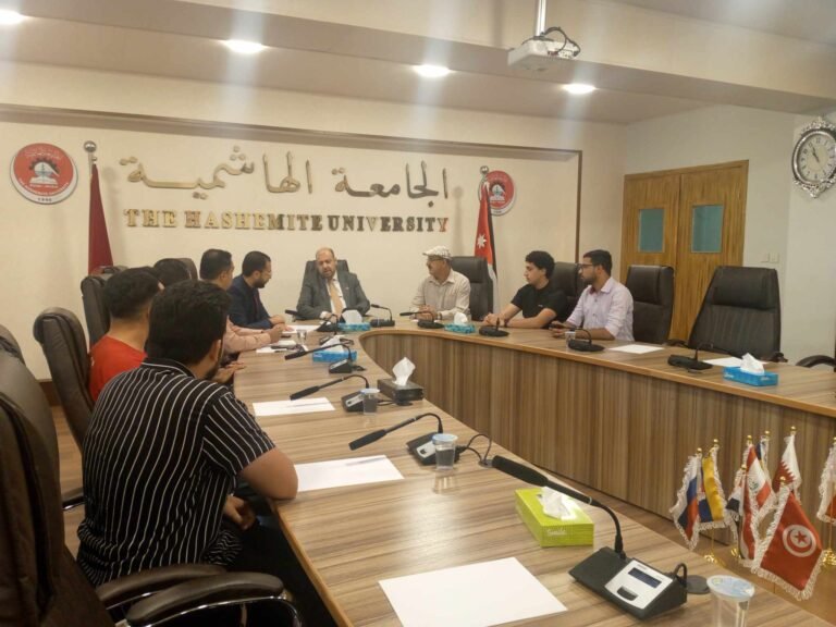 الجامعة الهاشمية تنظم دورة الانظمة المتطورة في مجال المراقبة والتحكم في محطات الطاقة الشمسية