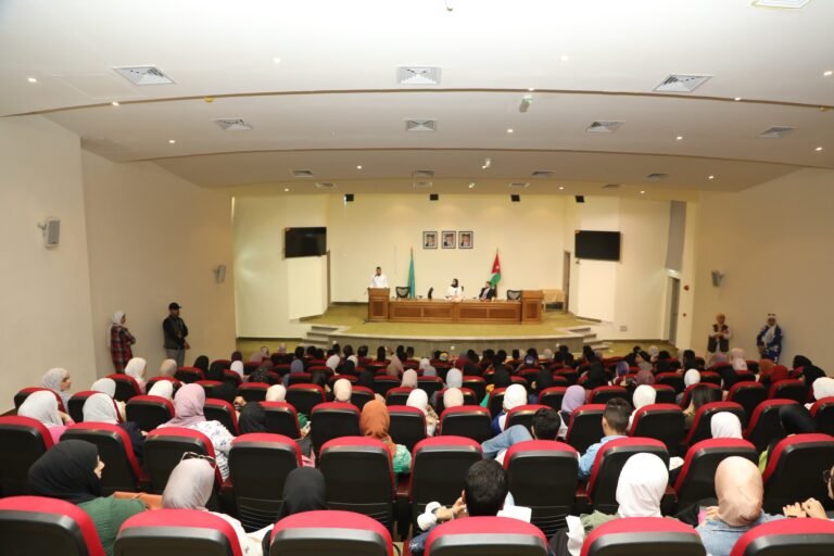 “رياديون من المفرق” ندوة في جامعة آل البيت