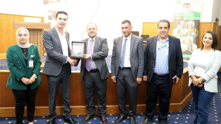 ورشه عمل فحص وتقيم الابنية بواسطة الفحوص اللاإتلافيه في البلقاء التطبيقية