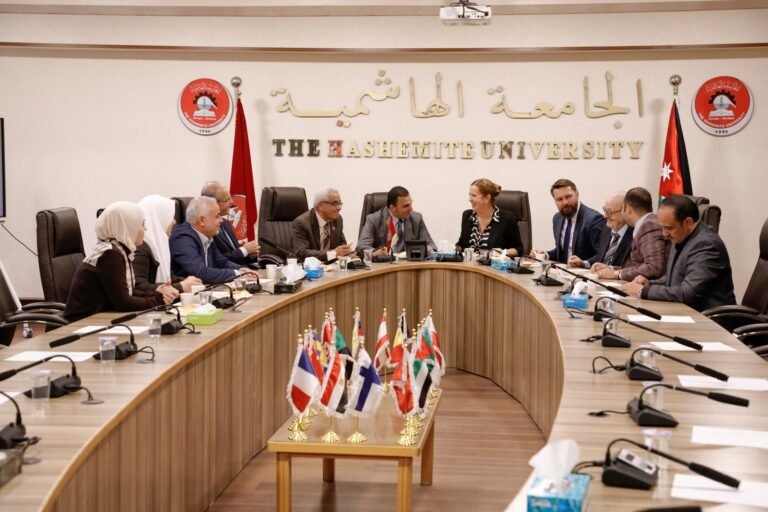 توقيع مذكرة تفاهم مشتركة بين الجامعة الهاشمية وجامعة سيرال ميثود تشيكوسلوفاكية