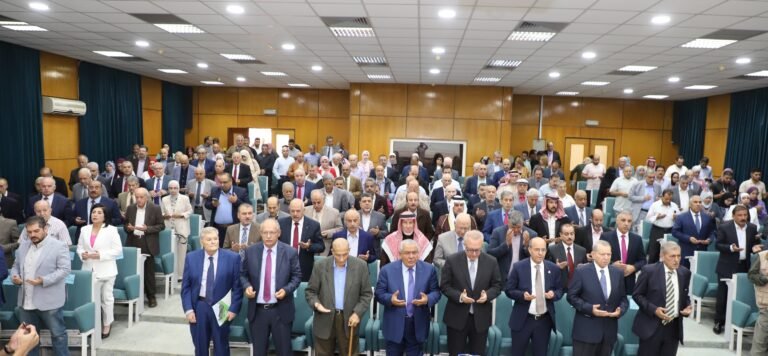 جامعة اليرموك تحتفل بمنح الشاعر محمود فضيل التل جائزة عرار للإبداع الأدبي للعام 2023 