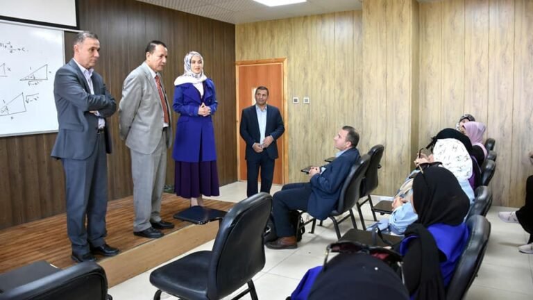 الزبون يتابع سير العملية الأكاديمية لطلبة الدراسات العليا في جدارا