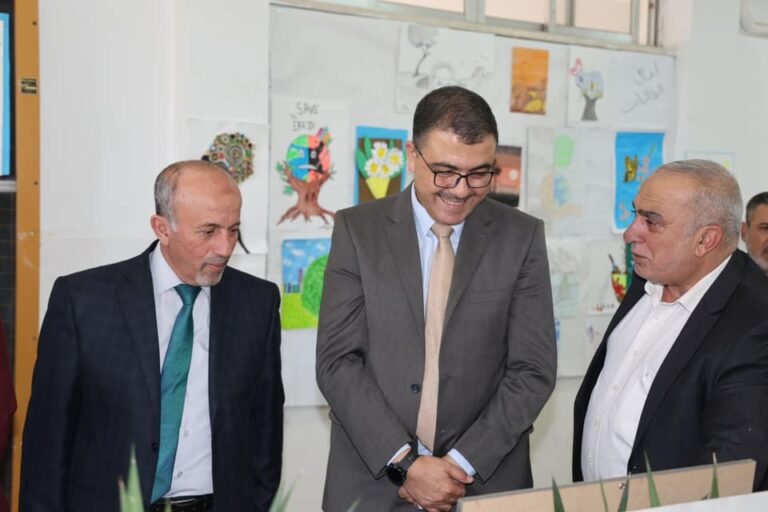 رئيس عجلون الوطنية يستعرض “مبادرة عجلون أكسجين الأردن” مع طالبات ومعلمات مدرسة الأميرة عائشة