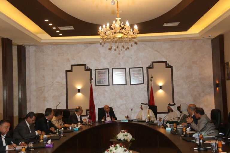 السفير البحريني يزور جامعة مؤتة