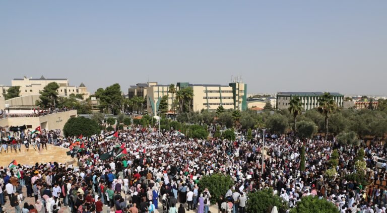 الـيـرمـوك تـثـمّن مــواقــف المـلـك وتنتصر لـغـزّة