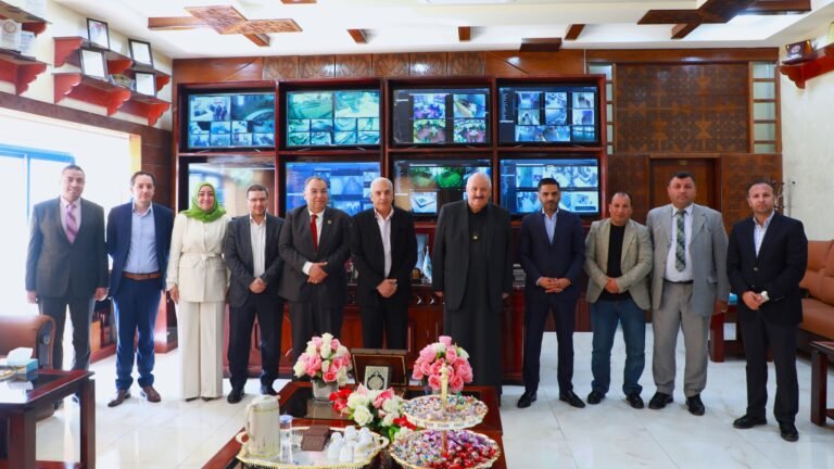مجلس نقابة الصحفيين يزور جامعة الزرقاء