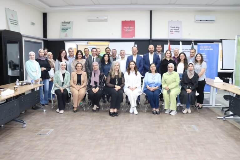 الدكتور الحلحولي: برنامج الدراسات الثنائية استراتيجي وهام للجامعة الألمانية الأردنية