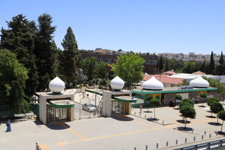 تخصصات “الأردنية” ضمن أفضل 500 جامعة في العالم حسب تصنيف التايمز العالمي للتخصصات
