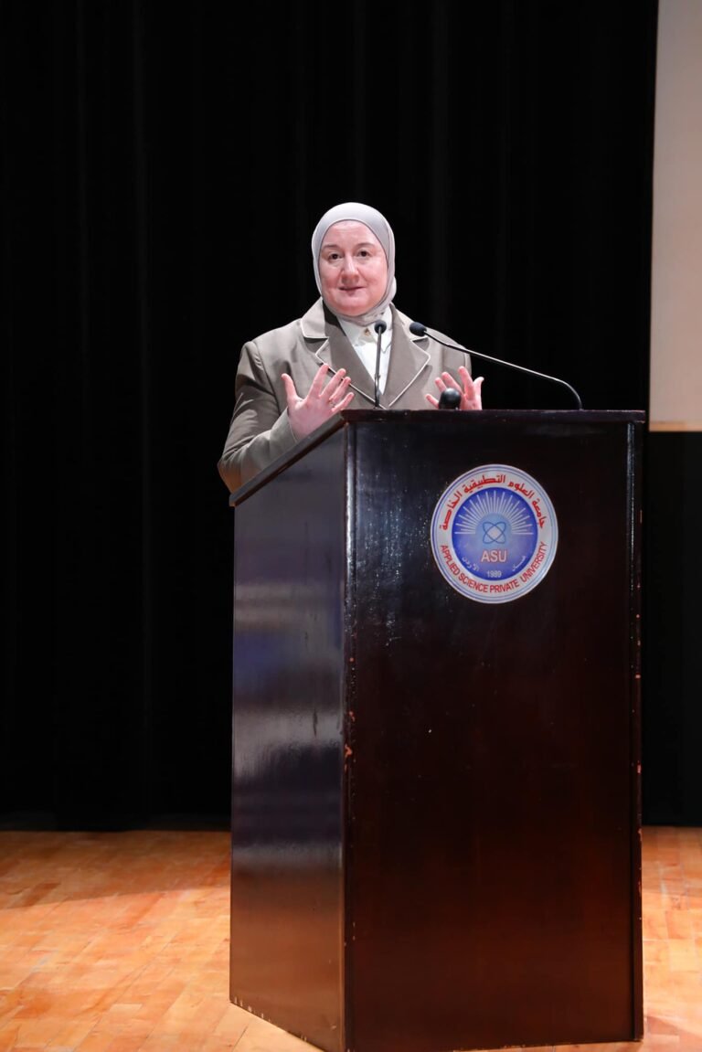 جامعة العلوم التطبيقية الخاصة تهنئ الأستاذ الدكتورة سميحة الجراح بمناسبة صدور قرار تعيينها “رئيساً للجامعة”
