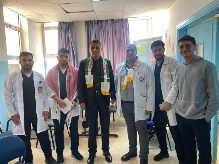 جامعة إربد الأهلية تنظم حملة للتبرع بالدم تضامنًا مع قطاع غزة