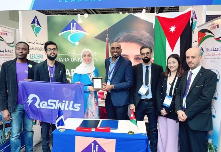 جامعة جدارا توقع إتفاقية تعاون مع شركة ريسكلز العالمية لتطوير مهارات الطلبة وتهيئتهم لسوق العمل
