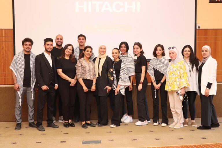 فعالية تضامنية مع أهلنا في الضفة الغربية وقطاع غزة في الجامعة الأمريكية في مادبا