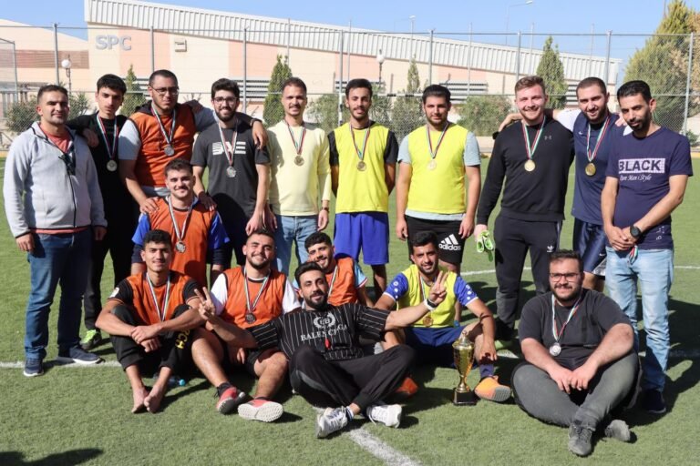 بطولة كرة قدم في الجامعة الأمريكية في مادبا