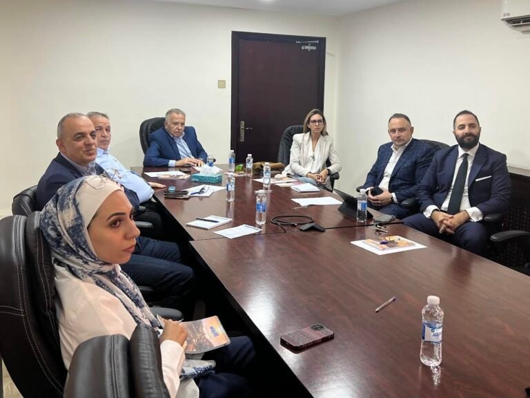 تقديم مقترح من الجامعة الأمريكية لتطوير موقع جبل مكاور في مادبا إلى وزارة السياحة والآثار