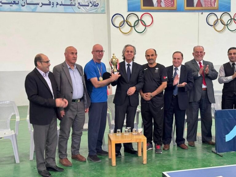 جامعة إربد الأهلية تقيم بطولة تنشيطية في كرة الطاولة لموظفي الجامعة