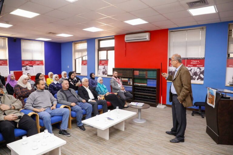 الجامعة الهاشمية تستضيف الرحالة ومصور الفوتوغرافي عبدالرحيم العرجان