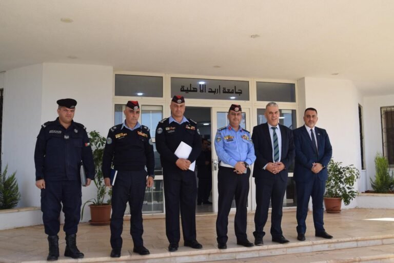 المعهد المروري في مديرية الأمن العام يختار جامعة إربد الأهلية لعقد ندوة توعوية حول قانون السير المعدل