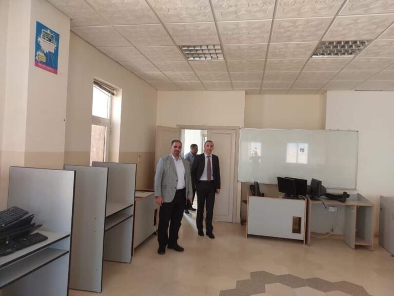 زيارة نائب رئيس جامعة البلقاء التطبيقية إلى كلية عمان الجامعية