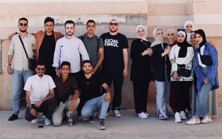 فريق نماء من جامعة آل البيت يبدع في العمل الطلابي