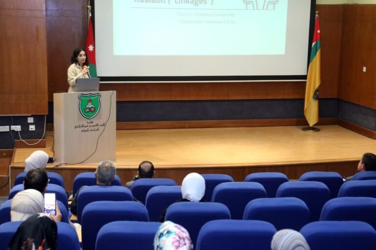 ندوة تعريفية في “الأردنية” حول برنامجي “روابط” و”فولبرايت” الأمريكيين