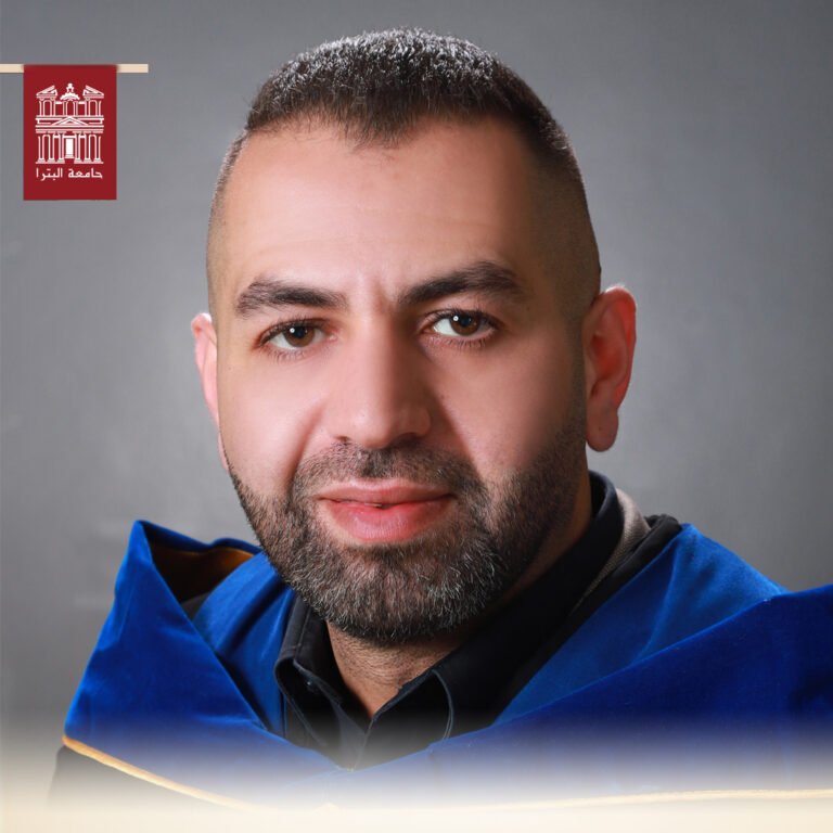 الدكتور شبيطة من جامعة البترا يحصل على شهادة “محترف في إدارة مشاريع التنمية”