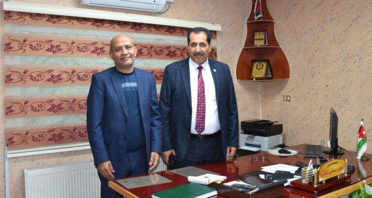 المراشده يفتتح مشغل جمعية الطيبة الخيرية للخياطة النسائية