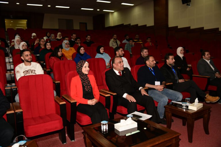 جامعة العلوم والتكنولوجيا تنظم ورشة عمل حول الاستجابة للطوارئ الإنسانية