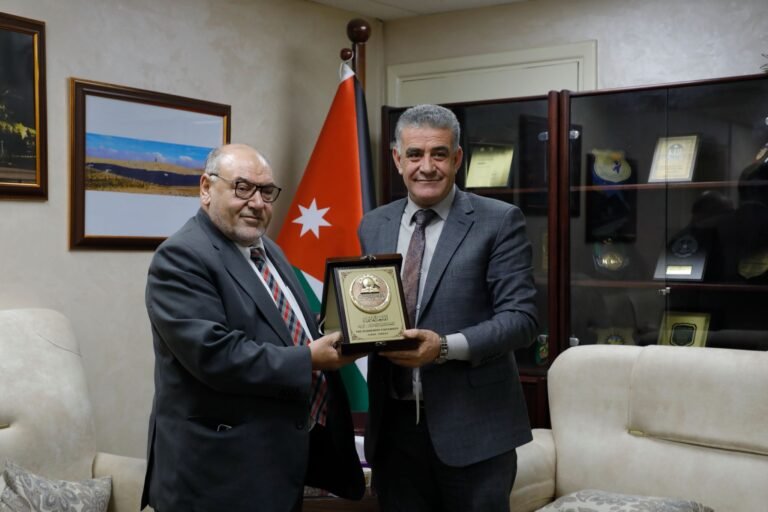 مذكرة تفاهم بين الجامعة الهاشمية والمكتبة الوطنية