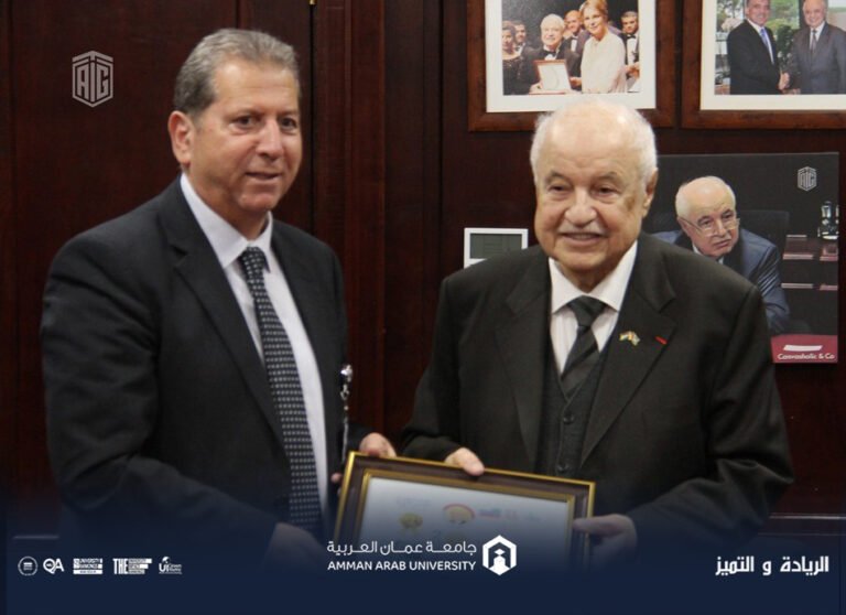 “عمان العربية” تسلم الدكتور طلال أبو غزالة شهادة التميز الدولية الفخرية للشخصيات الأكثر تأثيراً في المسؤولية المجتمعية