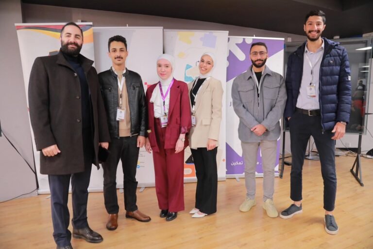 فريق مناظرات الجامعة الاميركية في مادبا يشارك في البطولة الوطنية الثالثة لمناظرات الجامعات الأردنية