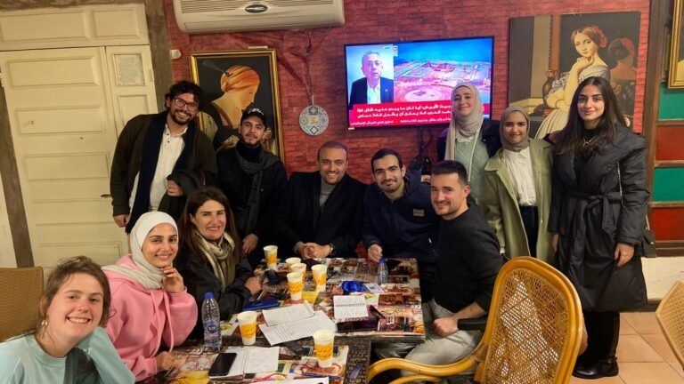 طلبة الجامعة العربية المفتوحة يشاركون في “BlaBla Language Exchange”