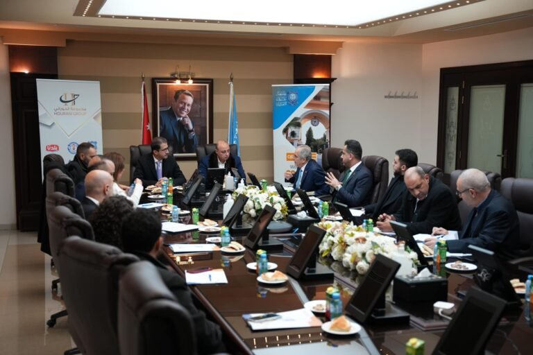 عمان الأهلية تبحث خطة التعاون المشترك مع شركة أمنية