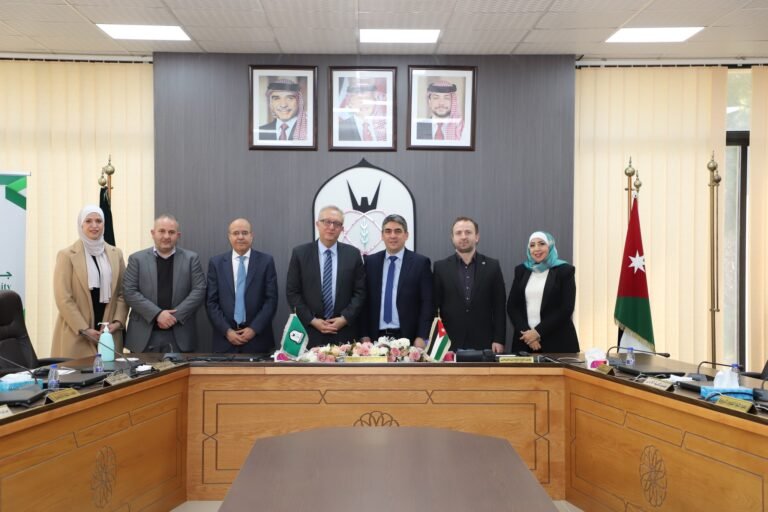اتفاقية تعاون مشترك بين جامعتي “اليرموك” و “باموكالي التركية”