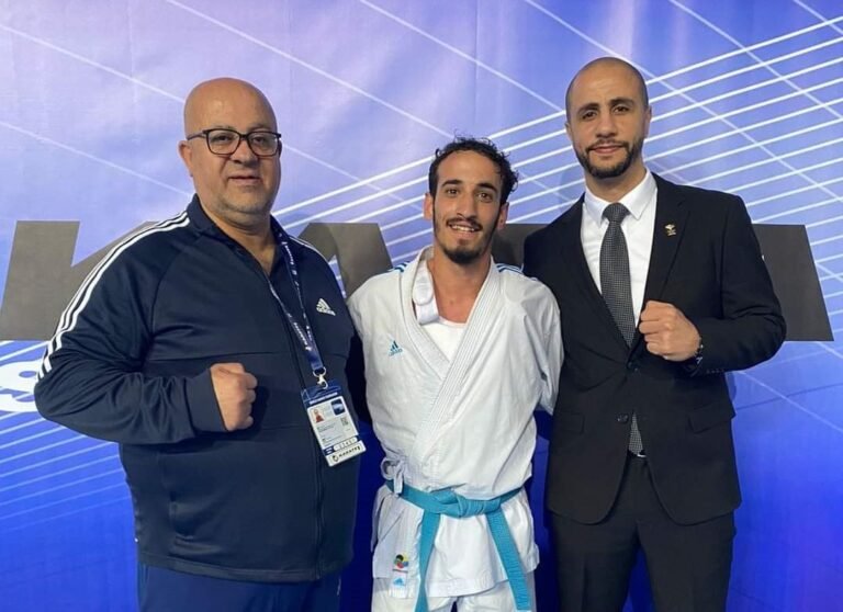 لاعب المنتخب الوطني للكاراتيه وطالب جامعة عمان الأهلية عمر شقرة يحصد برونزية بطولة سلسلة الـ K1 للكاراتيه