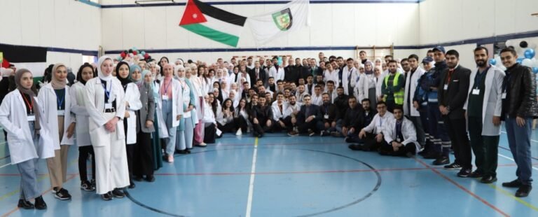 العجلوني يفتتح فعاليات اليوم الطبي المجاني في البلقاء التطبيقية