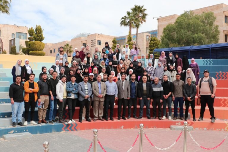 جامعة الزرقاء تعقد لقاء تعريفيا بمناسبة اليوم العالمي للرياضيات