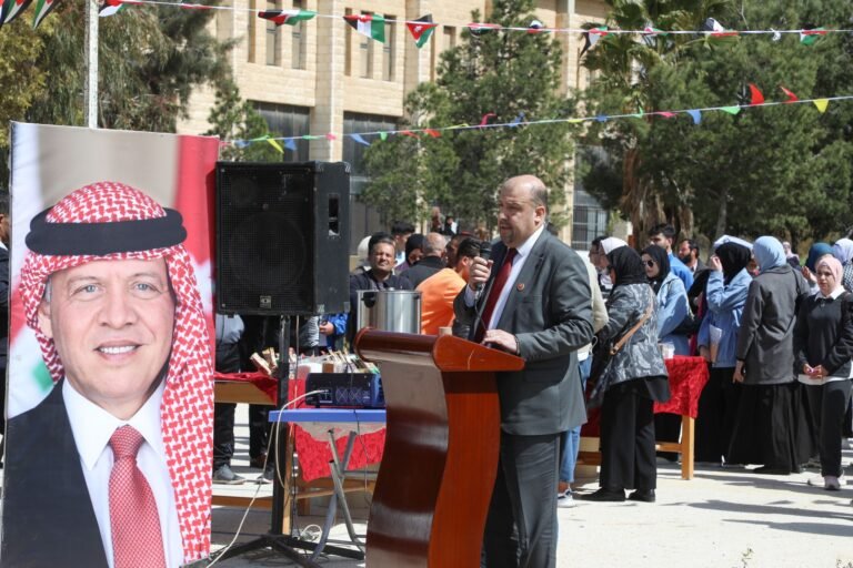 الجامعة الهاشمية تحتفل بيوم الشجرة