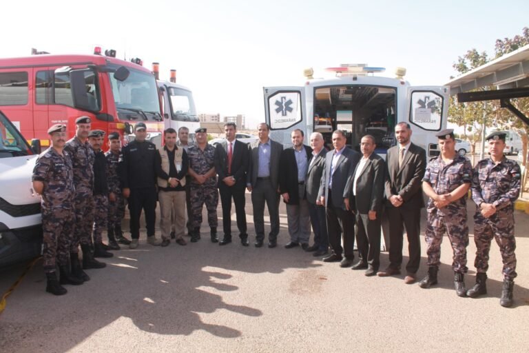 “أردنية العقبة” تحتفل باليوم العالمي للدفاع المدني