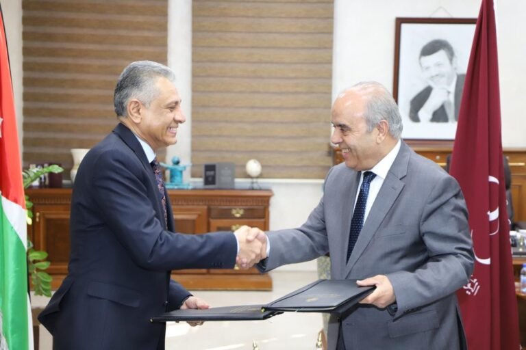 توقيع البرنامج التنفيذي في مجال التعليم العالي والبحث العلمي بين حكومة المملكة الأردنية الهاشمية وحكومة الجمهورية اليمنية للأعوام 2024-2026