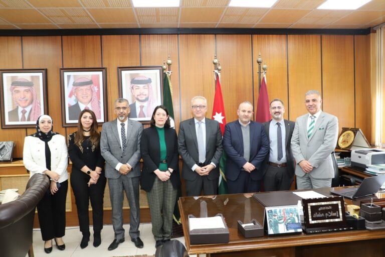 مذكرة تفاهم بين “اليرموك” وجمعية ترسنطا لتنفيذ مشروع يُعنى بتعزيز التراث الثقافي لدى طلبة المدارس وأبناء المجتمع المحلي