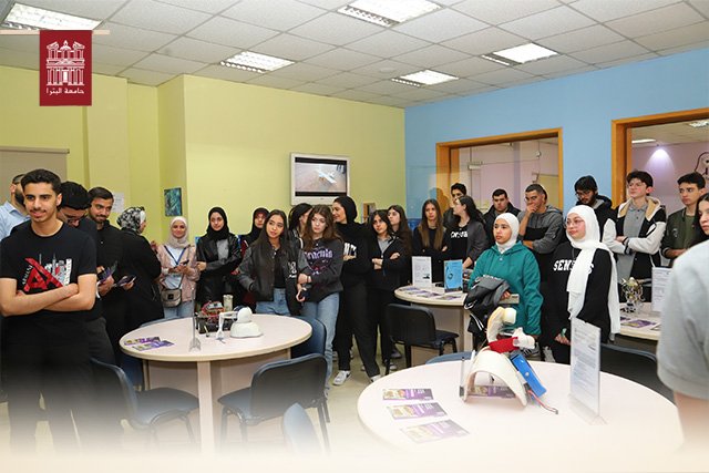 وفد من مدارس أكسفورد يزور جامعة البترا