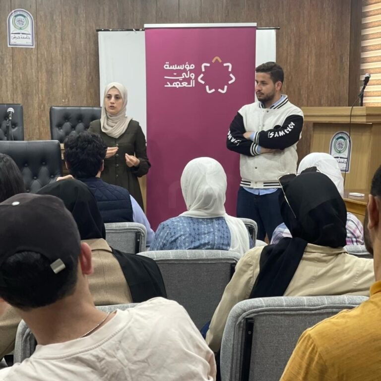 جامعة جرش ومؤسسة ولي العهد تنظمان جلسة عصف ذهني لطلبة الجامعة