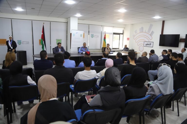جلسة حوارية في “الأردنية” حول الاستراتيجية الوطنية الشاملة لمحاربة المخدرات