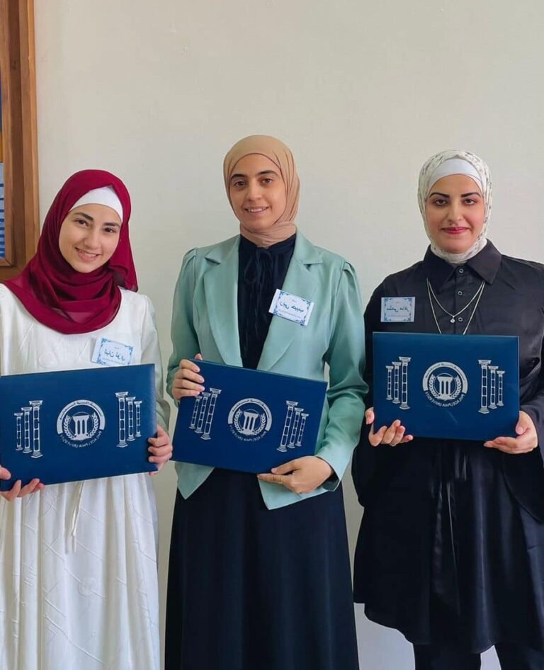 الجامعة الهاشمية تحصد المركز الأول في الملتقي التاسع للقصاصين الشباب في جامعة فيلادلفيا