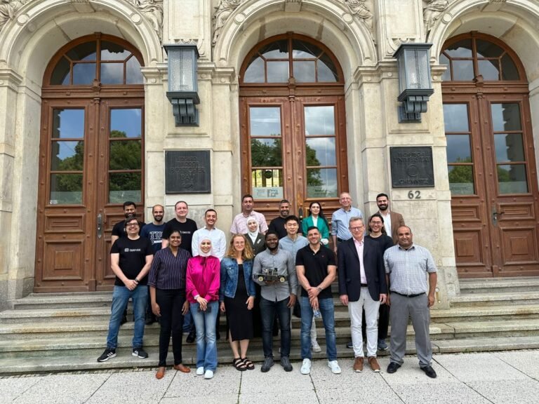 فريق من “هندسة الأردنية” يزور جامعة كيمنتس الألمانية