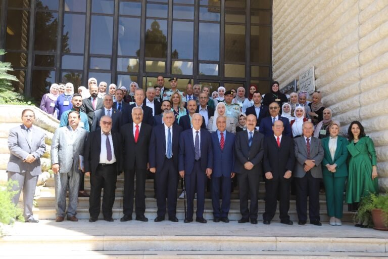 “عبيدات “يرعى إطلاق المؤتمر العربي العاشر لأبحاث الموهبة والتفوق تحت عنوان ” التربية وعلم النفس والاتجاهات التكنولوجية الحديثة في المجتمع المعرفي”