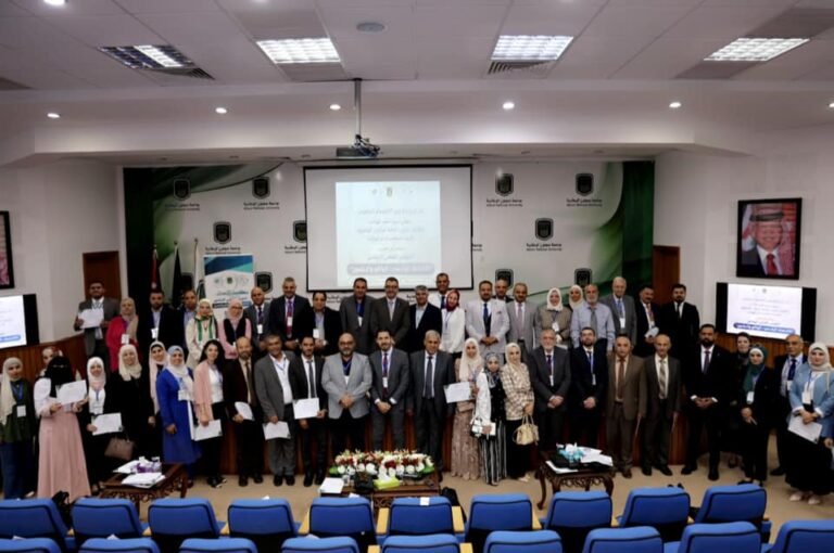 اختتام فعاليات المؤتمر الدولي السادس لكلية الأعمال في جامعة عجلون الوطنية