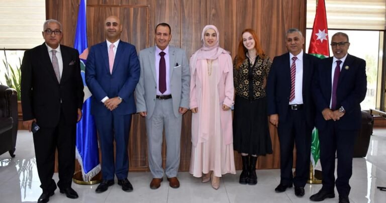 توقيع مذكرة تفاهم بين جامعة جدارا ومعهد القانون والمجتمع لتعزيز حقوق الإنسان